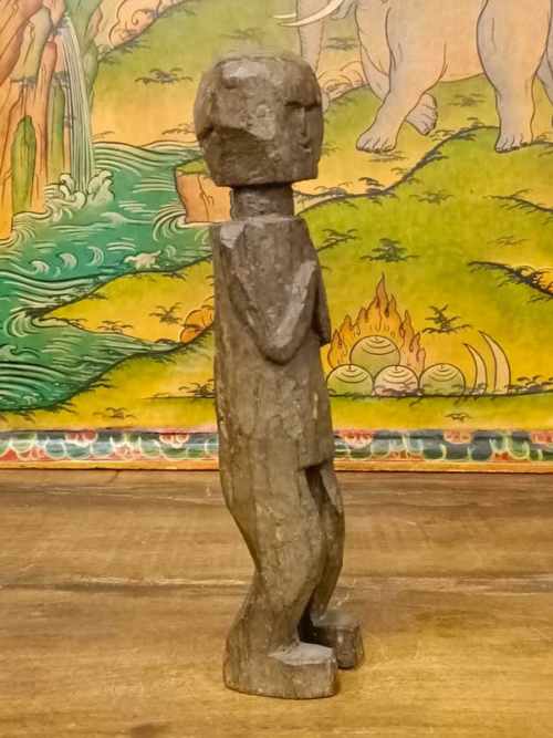 statua shamanica guardiano
