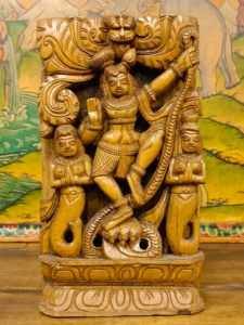 Bassorilievo di Krishna e Kalinga Narthanam