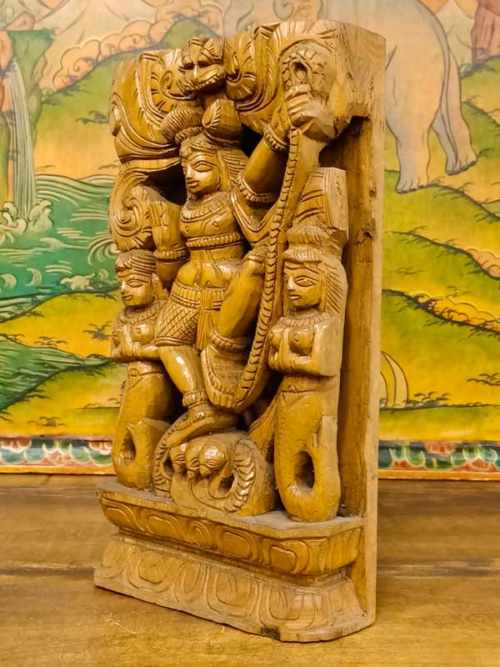 Bassorilievo di Krishna e Kalinga Narthanam