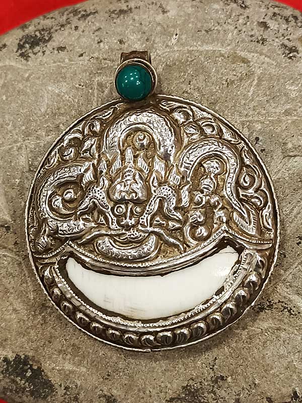pendente tibetano argento conchiglia
