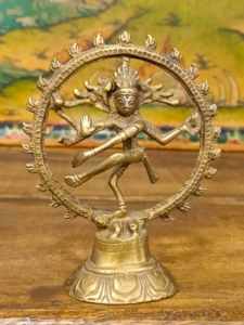 statua di shiva nataraja