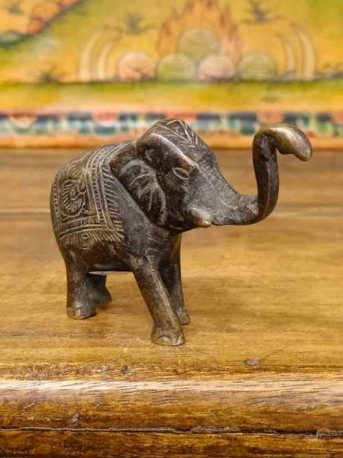 statua di elefante