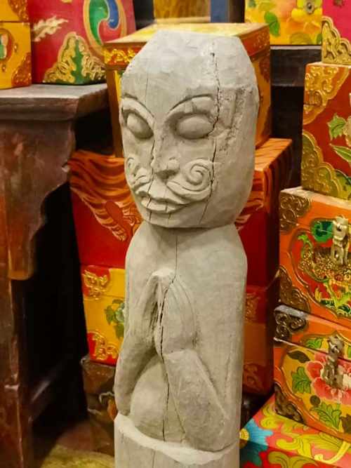 statua shamanica guardiano